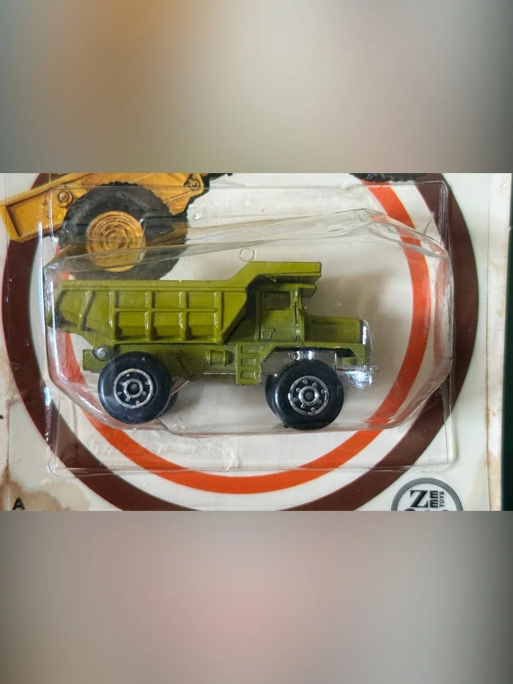 Vintage Matchbox Skip Truck & Zee Toys Mini Macks Dump Truck Lot Boxed 1976-77